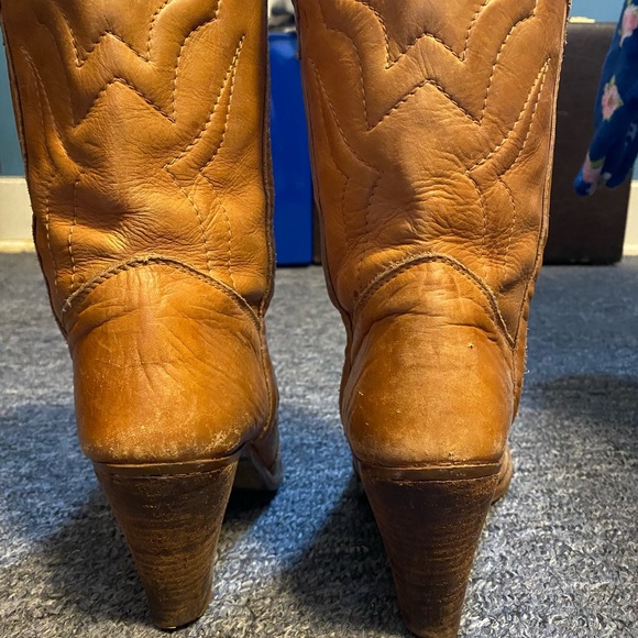Vintage Manelli leather boot. - Picture 4 of 5